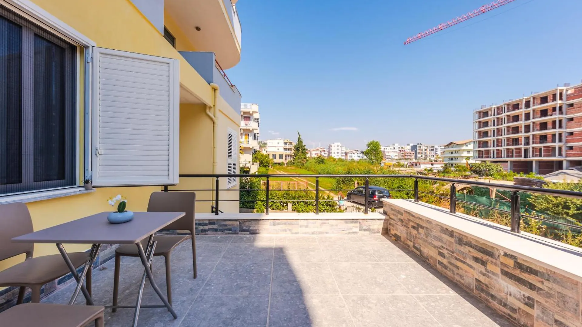 Sr Apartments Golem Golem