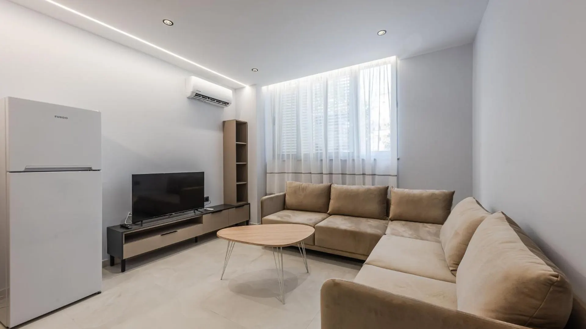 Sr Apartments Golem Golem