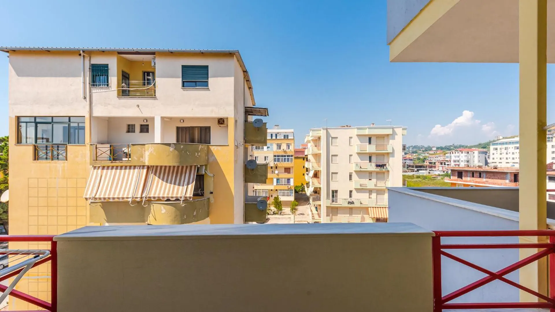 Sr Apartments Golem Golem