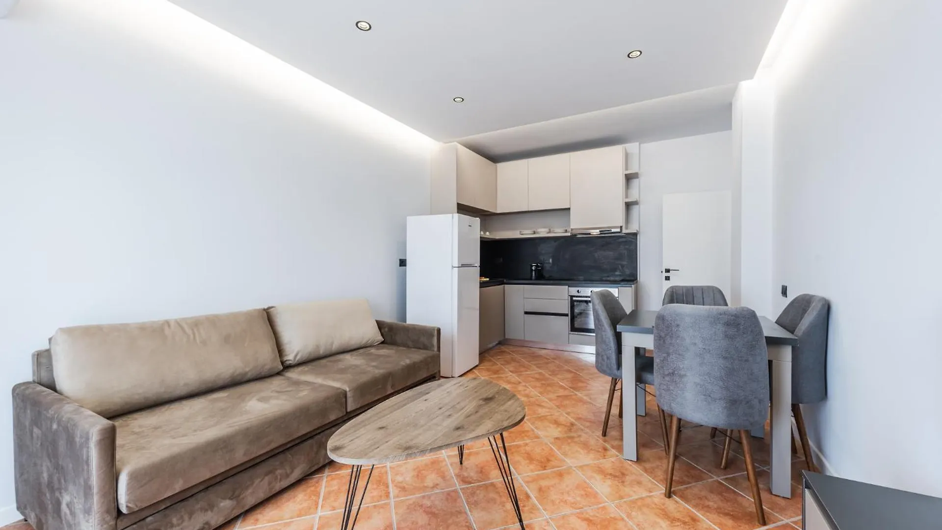 Sr Apartments Golem Golem  Albania