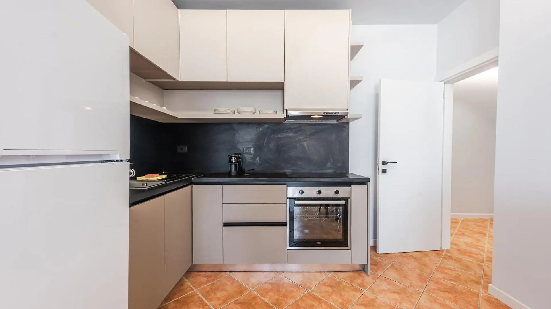 Sr Apartments Golem Golem